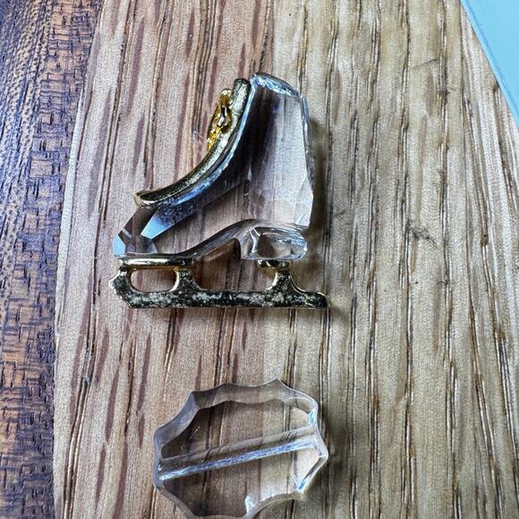 Swarovski Crystal Memories Ice Skate Gold Lace Blade on Ice Block Original Box - Picture 7 of 8